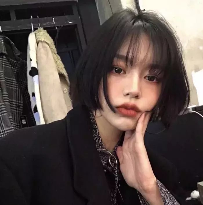 艾米丽·布莱尔的秘密 在线观看